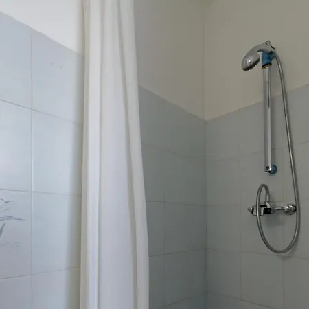 Le St Georges * 5 Chb 10pers *clim *parking*tram Apartment *